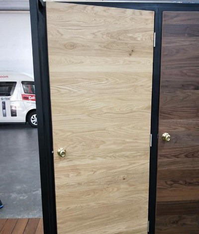 Natural Veneer – Australlia Pine Oak Designer HDB Bedroom Door