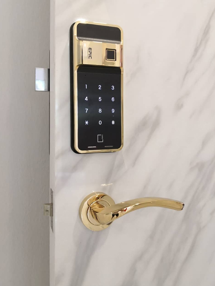 EPIC-24K-Gold-Platted-Digital-Lock